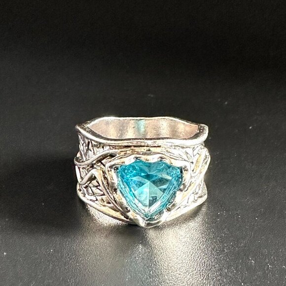 Boho Chunky Ring - y2k Rings - Chunky Rings - Silver Rings - Size 8 - Picture 2 of 4